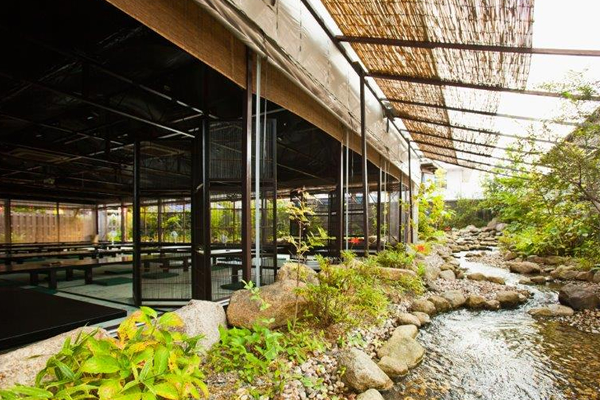 一水庵の川床の写真